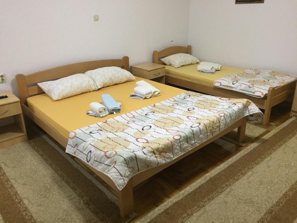 Kukunesh Apartments Main image